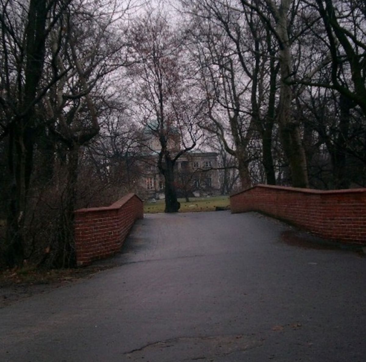 2008年1月20日頃。ワルシャワ。郊外のホステル周辺。