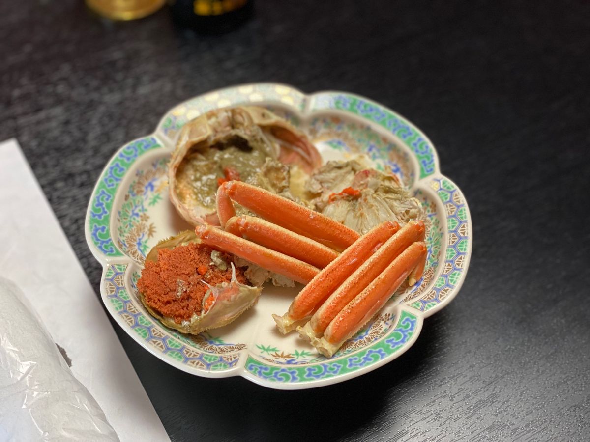 どうしてもお腹いっぱい蟹を食べたくて
ランチに奮発して山本屋さんへ🚘

ギ...