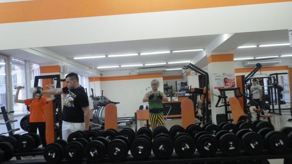 ウクライナ「神戸港→ 上海→ サンクトペテルブルク→ ミンスク→ キエフ→ ヘルソン→マイコライフ→オデッサ→ モルドバ→ オデッサ→ キエフ→ フランクフルト→キエフ→関空」の写真