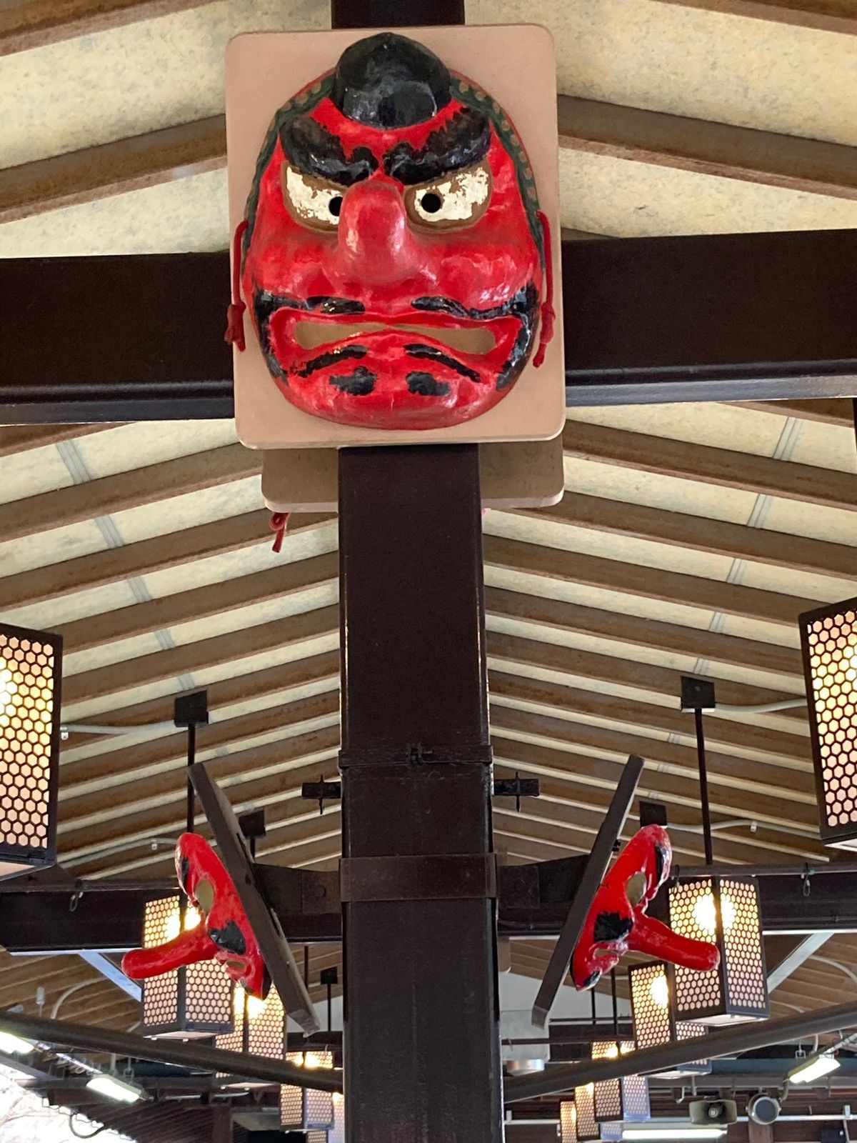⭐︎鞍馬駅〜鞍馬寺⭐︎

・叡山電車に乗って終電　鞍馬駅へ
・天狗様がお出...