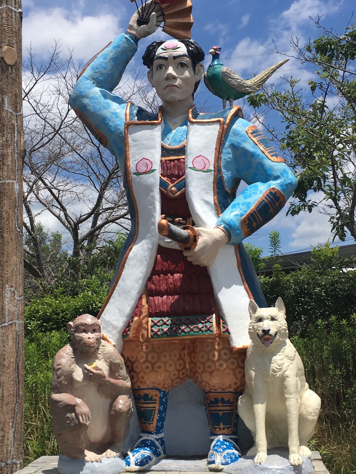 ⭐︎吉備ＳＡ⭐︎
岡山のサービスエリアでは桃太郎御一行がお出迎え