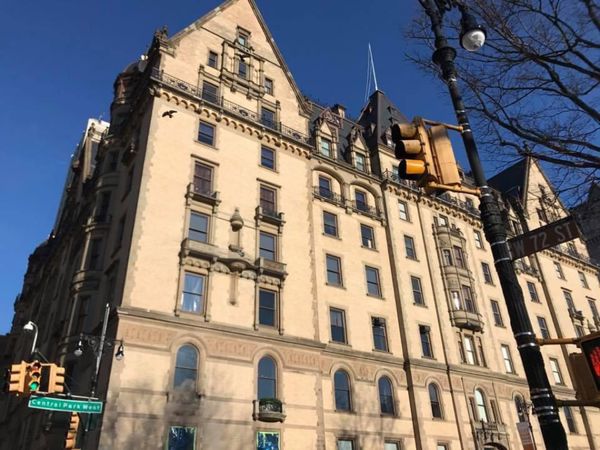 アメリカ(米国)・ニューヨーク「🚕Trip to NY 🇺🇸」の写真：ヨーコさんには会えませんでした涙