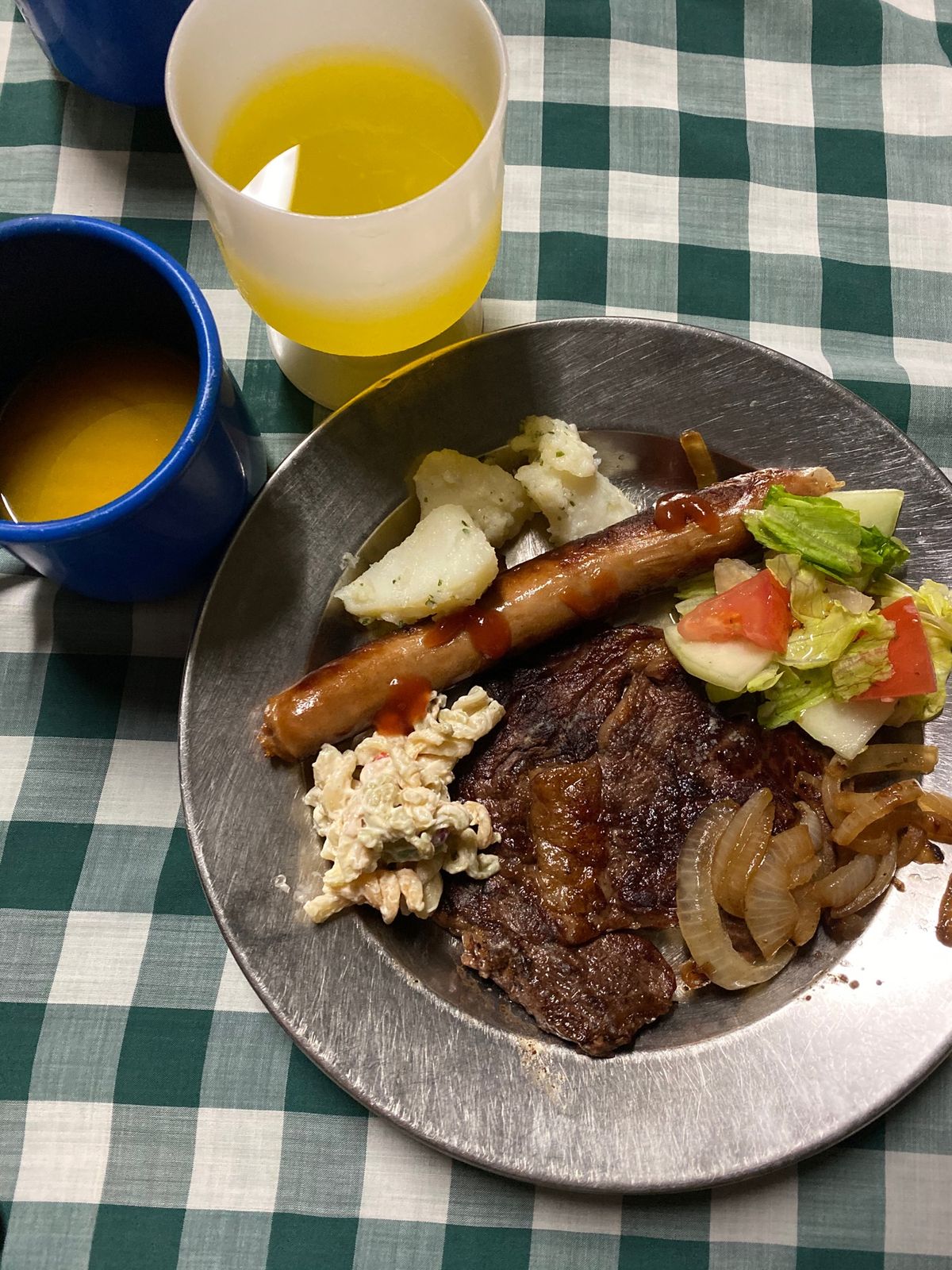 ワニ🐊とカンガルー🦘の肉を初めて食べた😳
ワニの肉は、特に美味しかった😋！
