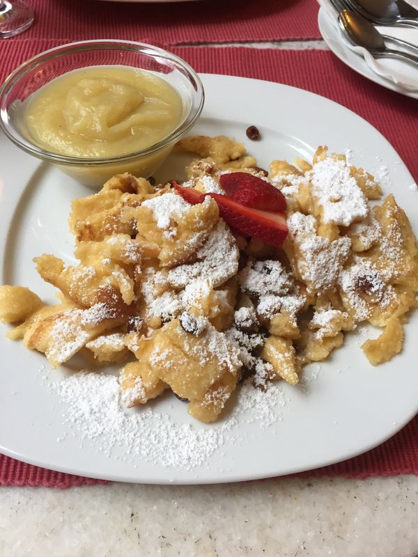 オーストリア・ウィーン「オーストリア」の写真：甘い物ばかり食べてる…💦