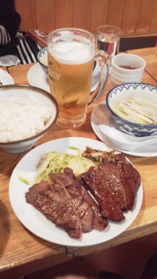 日本・宮城県「仙台　娘と一緒に②」の写真：牛タンと、亘理でのイチゴ狩り。
まだ震災...