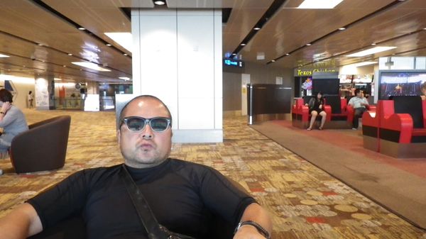 中国「大阪南港→ 上海→ マニラ→ セブシティ→マニラ→シンガポール→ バリ島→ ロンボク→ ギリトラワンガン→ ロンボク→ バリ島→ バンコク→ パタヤ→ バンコク→ アユタヤ→バンコク→アンヘレス→ マニラ→ 関空」の写真