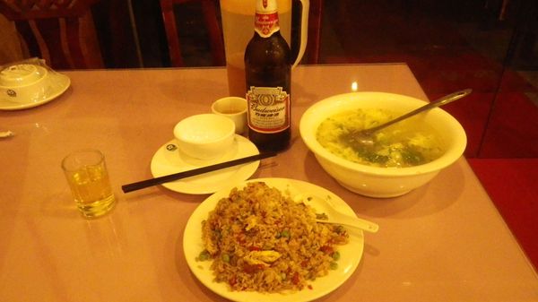 中国「大阪南港→ 上海→ マニラ→ セブシティ→マニラ→シンガポール→ バリ島→ ロンボク→ ギリトラワンガン→ ロンボク→ バリ島→ バンコク→ パタヤ→ バンコク→ アユタヤ→バンコク→アンヘレス→ マニラ→ 関空」の写真