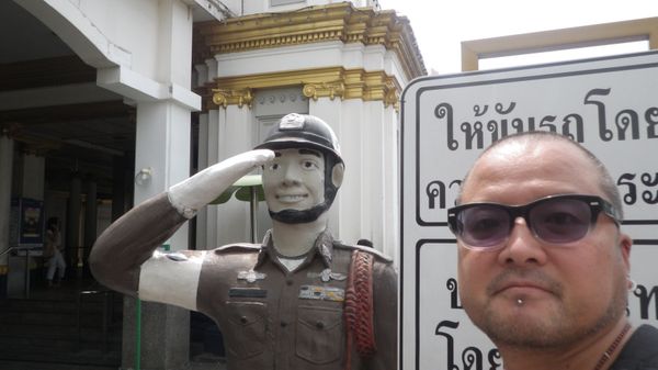 中国「大阪南港→ 上海→ マニラ→ セブシティ→マニラ→シンガポール→ バリ島→ ロンボク→ ギリトラワンガン→ ロンボク→ バリ島→ バンコク→ パタヤ→ バンコク→ アユタヤ→バンコク→アンヘレス→ マニラ→ 関空」の写真