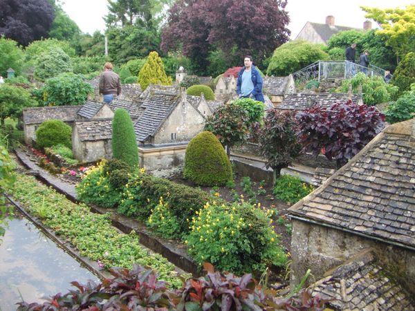 イギリス(英国)「Cotswolds, Stratford-Upon-Avon, Bath, England, UK」の写真