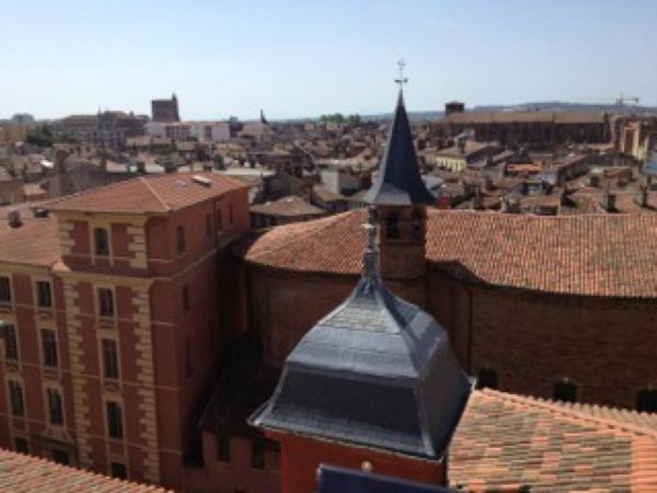 フランス・France「バラ色の街Toulouse🌹へひとり旅」の写真：早起きしてひとりでお散歩