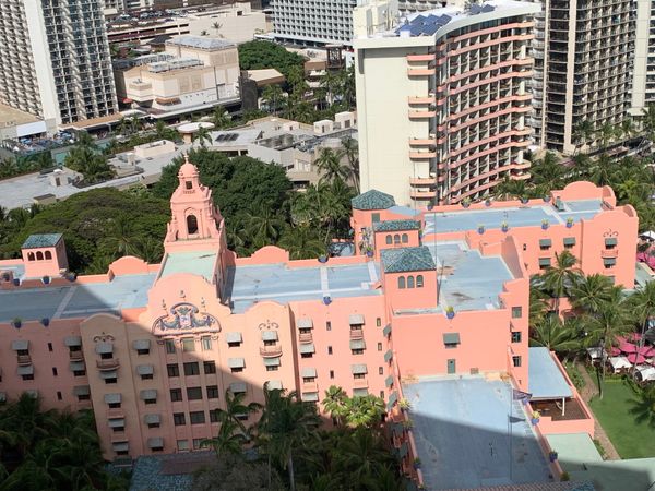 アメリカ(米国)・ホノルル「Hawaii 女子旅」の写真：ちょっと散歩して、部屋に戻ってベランダか...