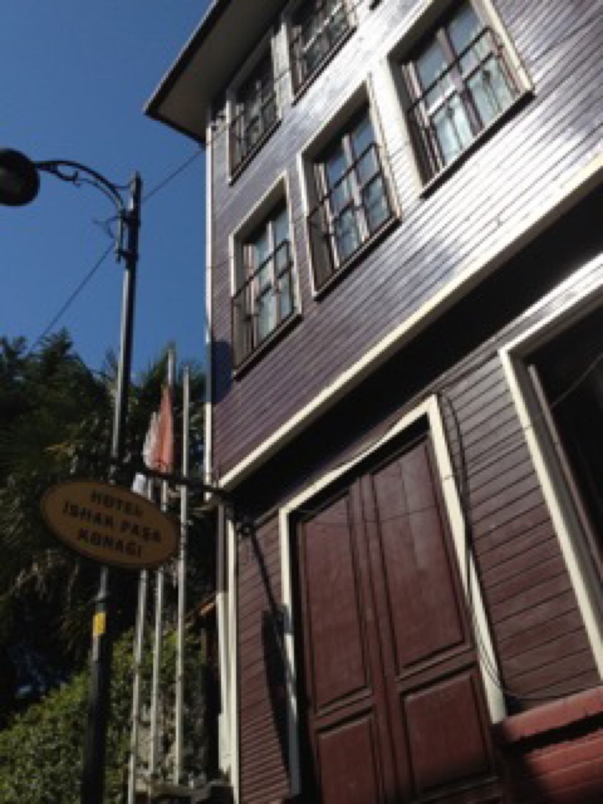 車でドライブ🚗皆運転荒いなぁ。