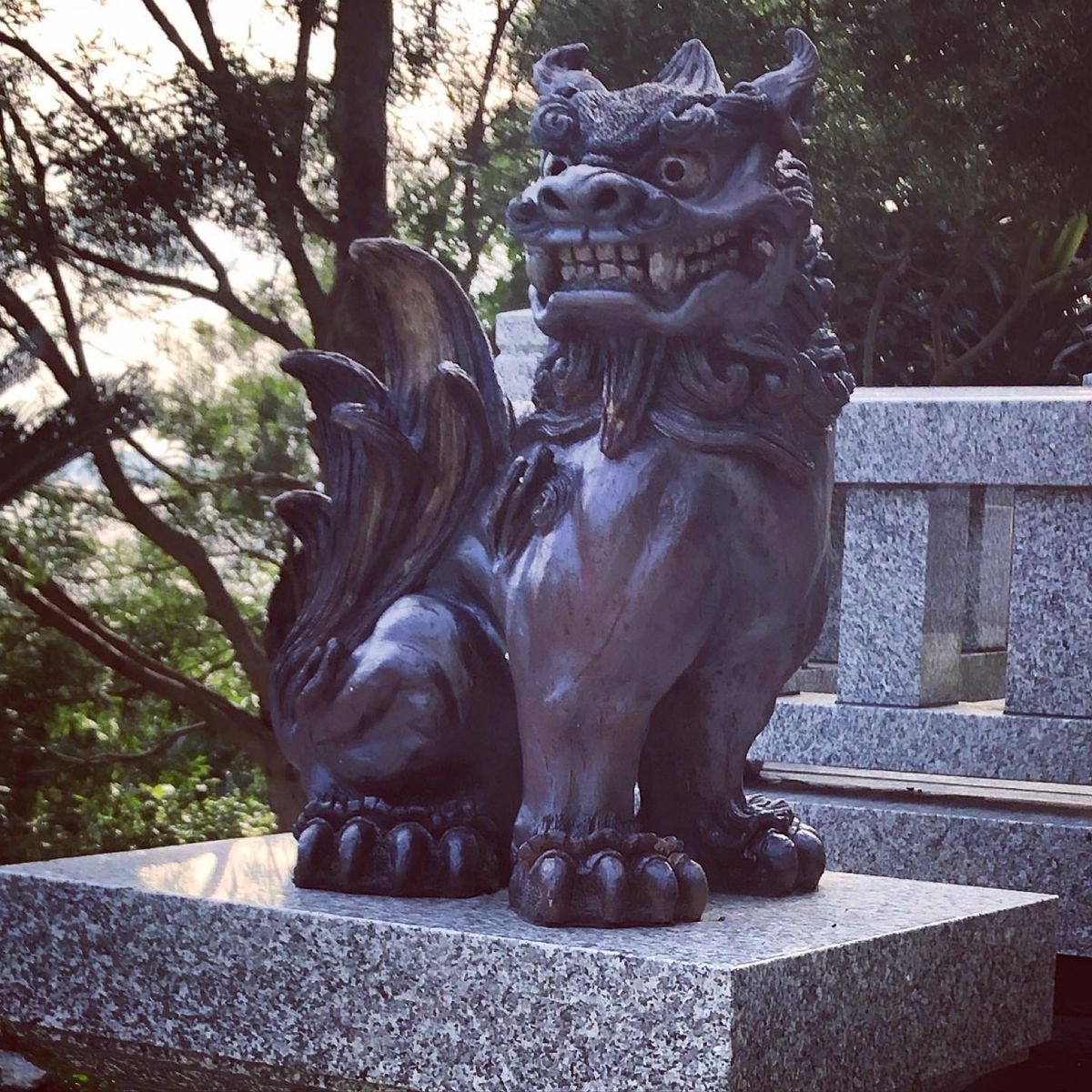 5月2日　尖閣神社に参拝。この神社の先に尖閣諸島が見えるらしい。なるほど。...