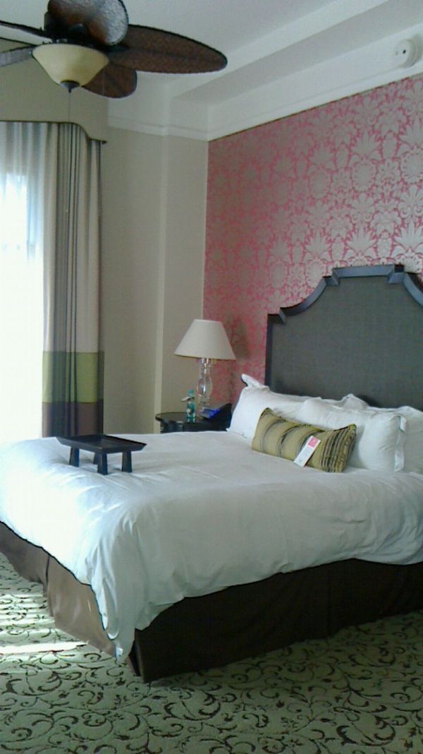 アメリカ(米国)・ホノルル「会社の招待旅行でハワイへ」の写真：会社の招待旅行でハワイへ。
ホテルはシェ...