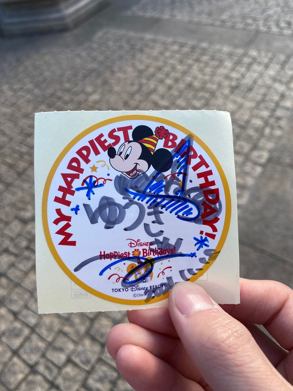 憧れのホテルミラコスタ初宿泊☺️
ミッキーと同じ誕生日でバースデーシール回収！