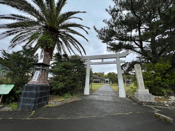 日本・屋久島「初めての屋久島⛰」の写真：屋久島旅の締めは益救（やく）神社⛩

お...