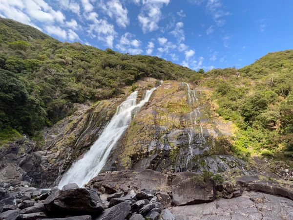 日本・屋久島「初めての屋久島⛰」の写真：大川の滝、めちゃくちゃ良かった🥹