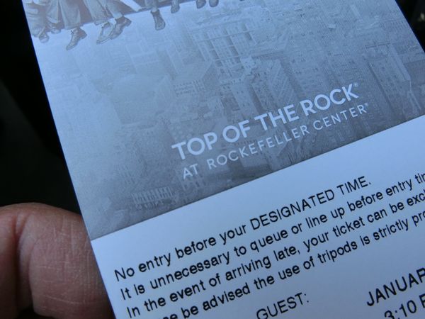 アメリカ(米国)・ニューヨーク「Countdown Festival Fireworks in New York」の写真：Top of the Rockからの眺め...