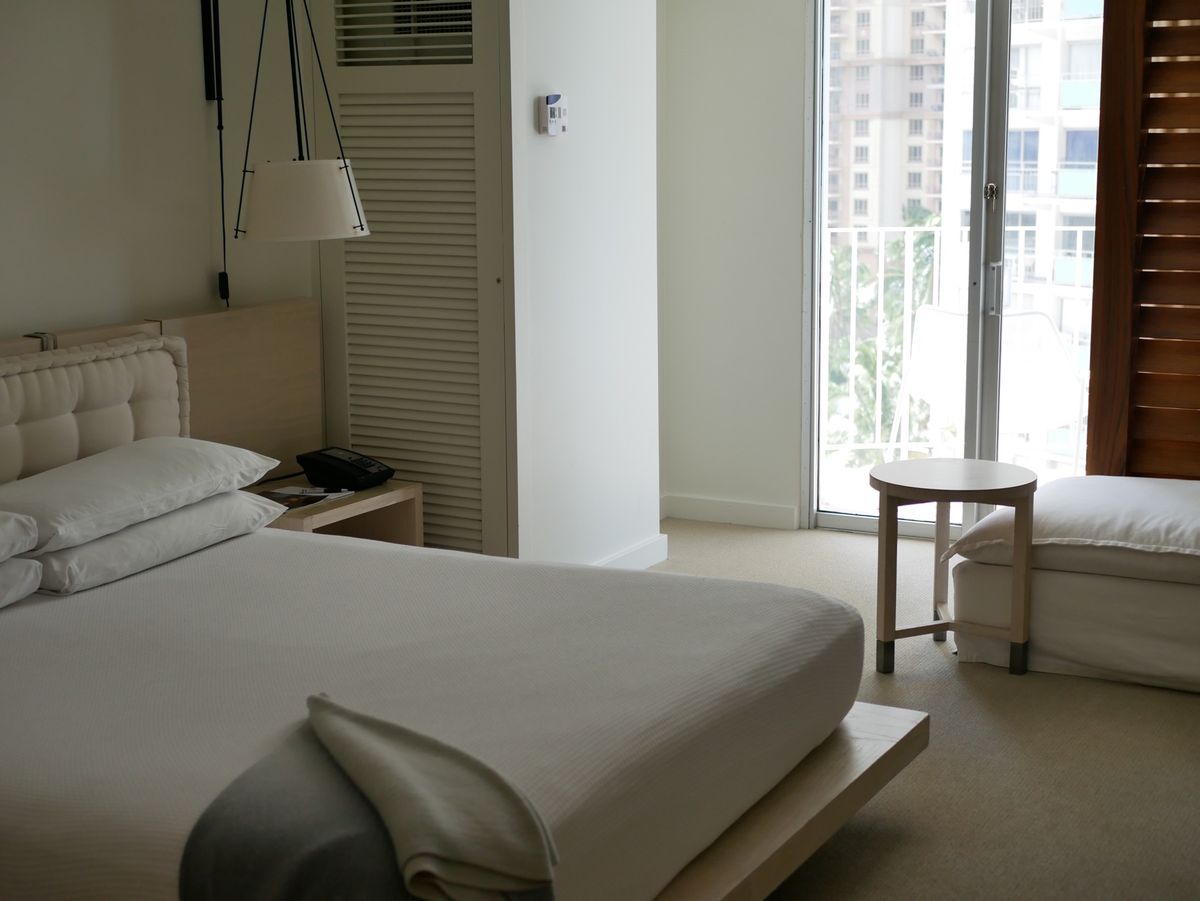 宿泊先はザ　モダン　ホノルル。
パーシャルオーシャンビューのお部屋でした。...