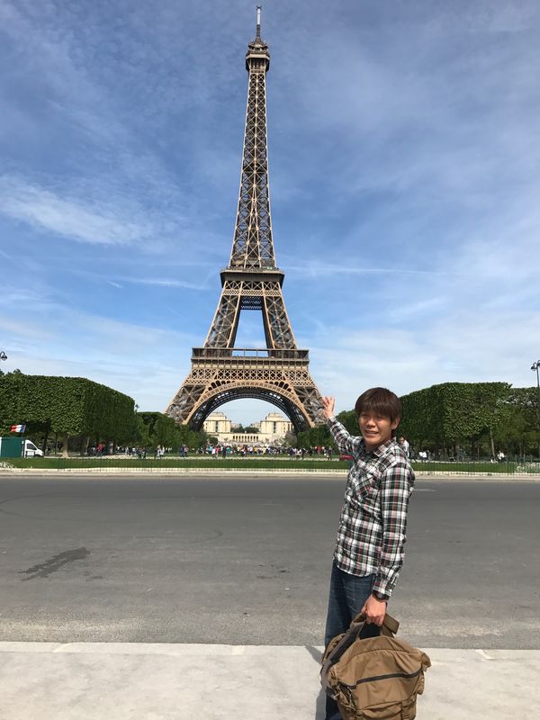 ハンガリー・ブダペスト「フランス/パリ。ハンガリー/ブダペスト。」の写真