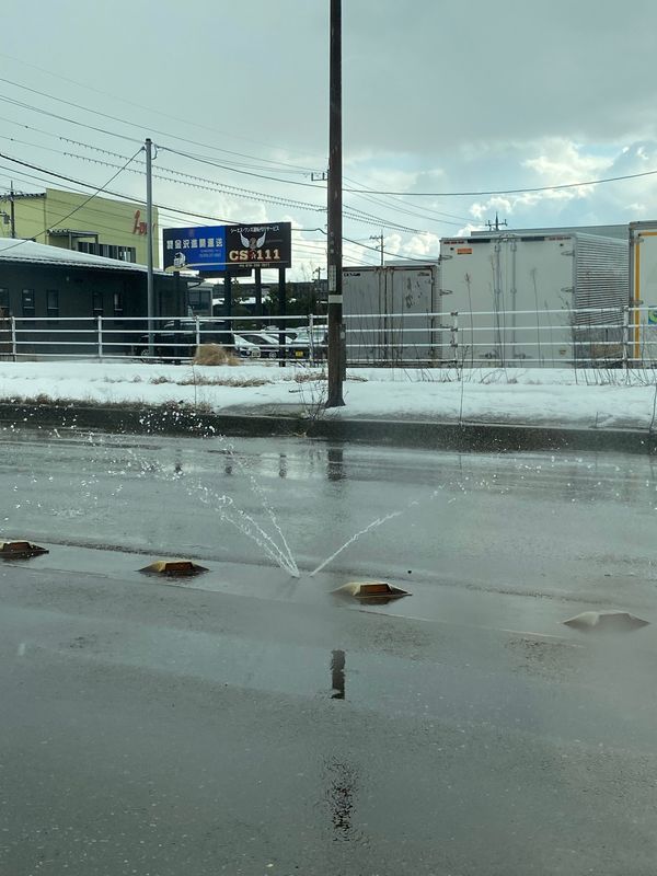 日本・金沢「ついに北陸で雪道運転🚘」の写真：雪国の人にとっては当たり前でも
九州の人...
