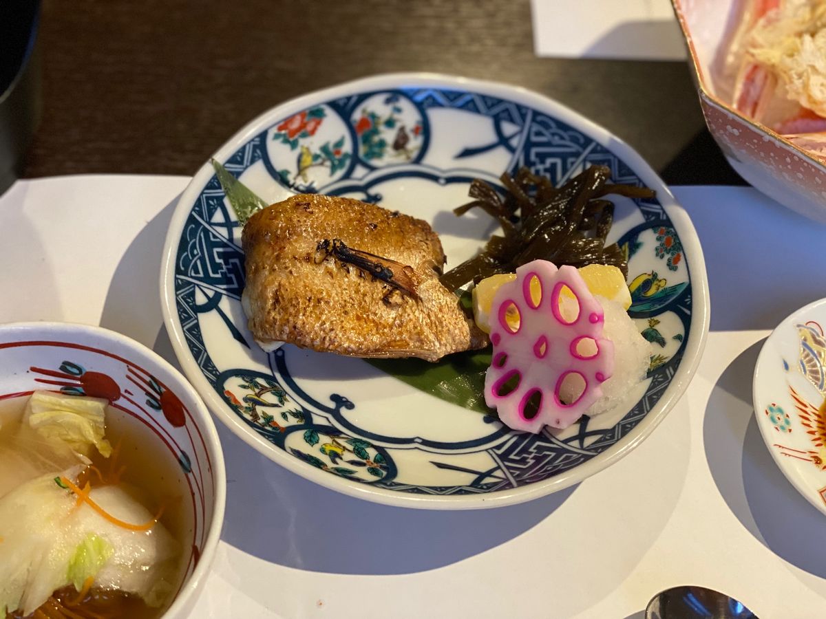 旨い魚と野菜 金澤じわもん料理 波の花(なみのはな)

まん防でお店が根こ...