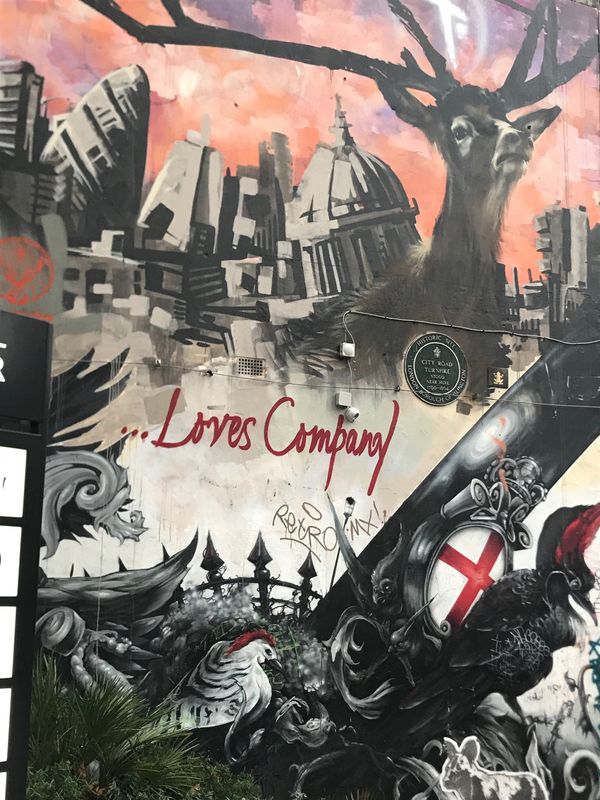 イギリス(英国)・ロンドン「Countdown Festival Fireworks in London」の写真：ウォールアート…数々の作品に感動した。