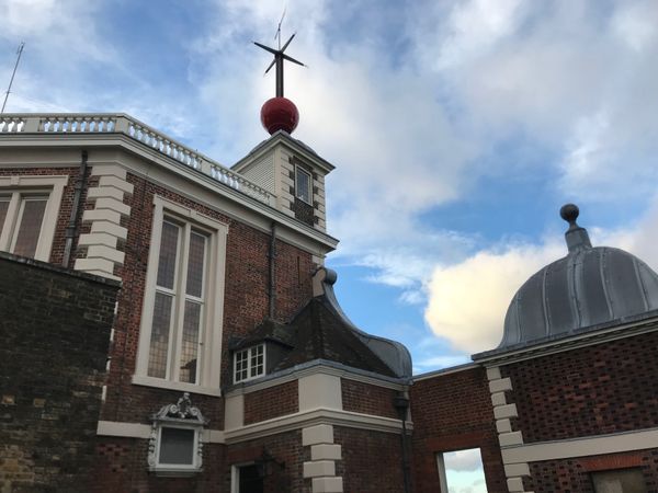 イギリス(英国)・ロンドン「Countdown Festival Fireworks in London」の写真：グリニッジで子午線またぎ！