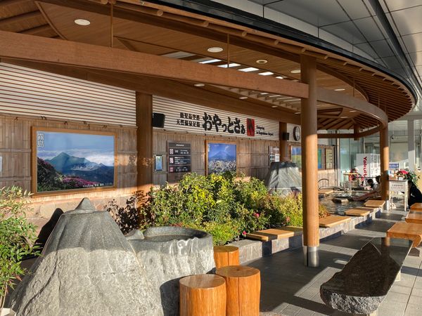 日本・鹿児島県「弾丸鹿児島旅！」の写真：鹿児島空港！
足湯があるのね