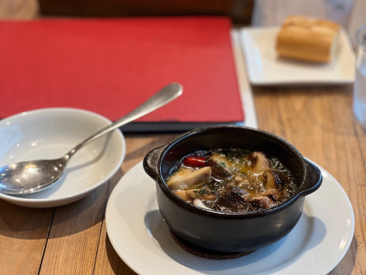 sonrisa(ソンリッサ）

金沢に行くたびに魚介類の和食ばかり食べてし...