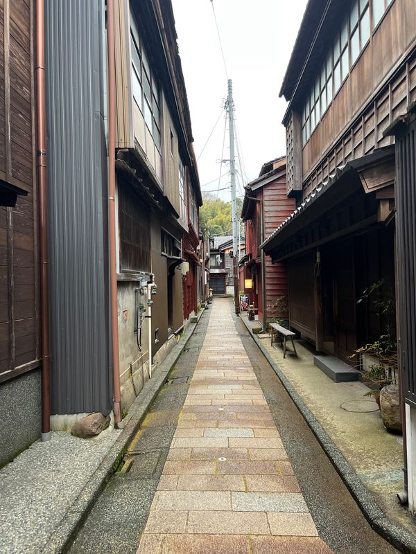 日本・金沢「3月になってもまだまだ寒い金沢出張」の写真：15時過ぎてやっとご飯を食べる時間ができ...