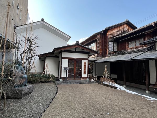 日本・金沢「3月になってもまだまだ寒い金沢出張」の写真：泉鏡花記念館もコロナで閉まってた
残念😢