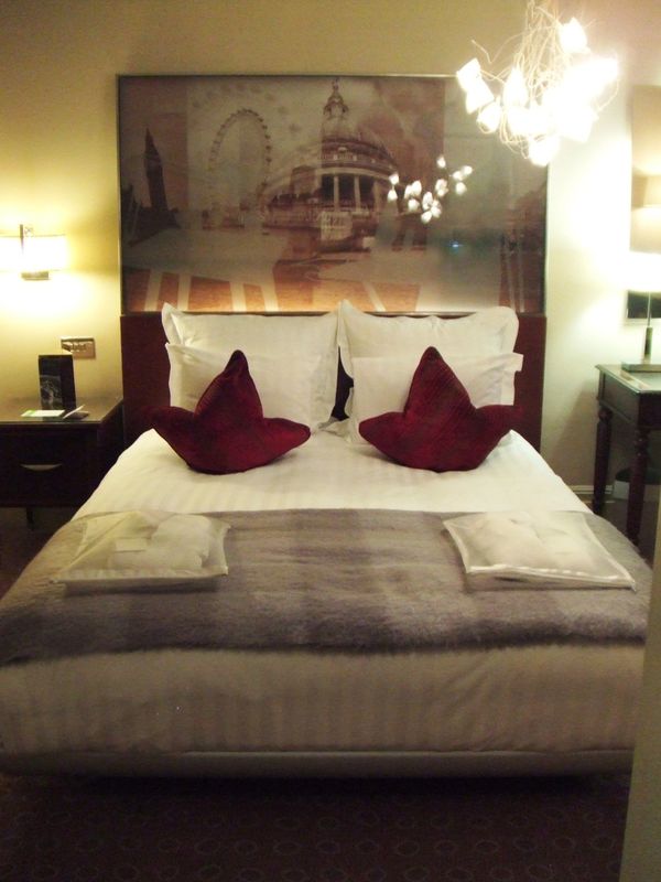 イギリス(英国)「The Waldorf Hilton, London, UK」の写真