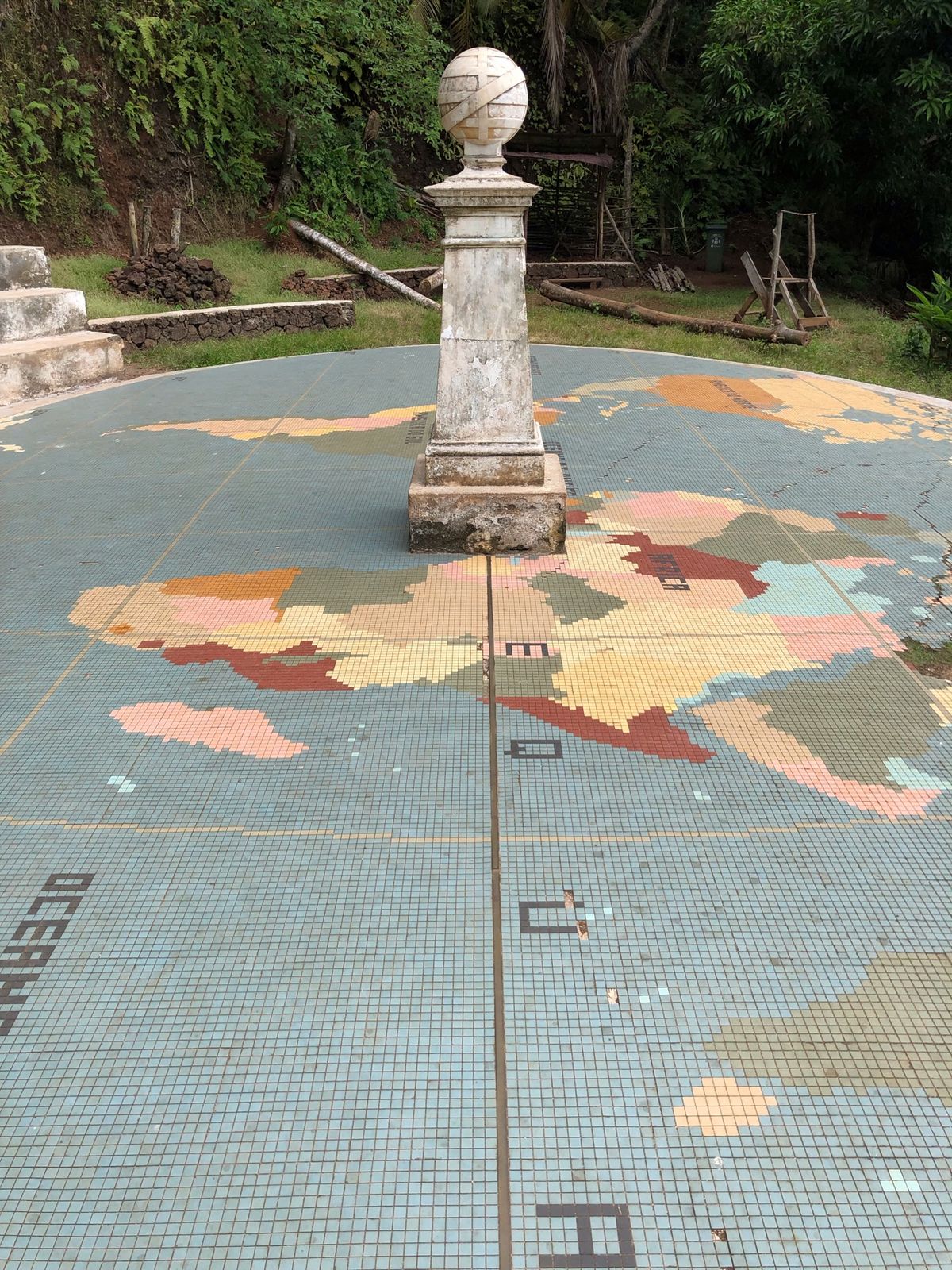 ピコ・カン・グランデをこの眼で見たくて遥か遠いこの国まで行きました。台北、...