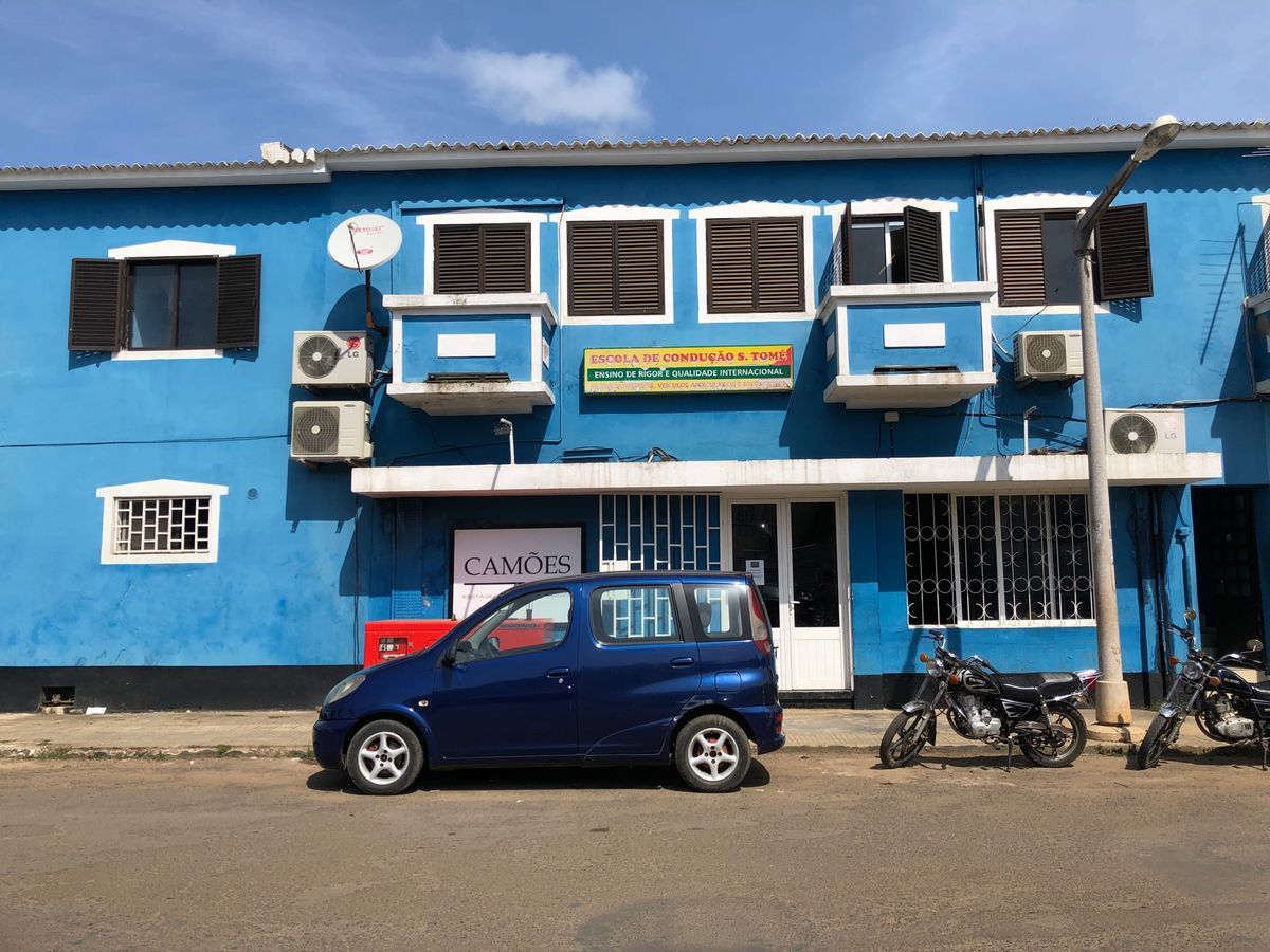 ピコ・カン・グランデをこの眼で見たくて遥か遠いこの国まで行きました。台北、...