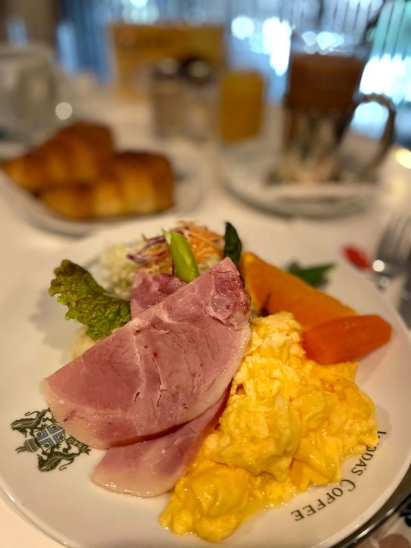 「京都紅葉2020」の写真：王道京都旅行の2日目は、イノダ珈琲からスタート