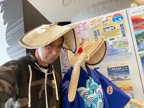 日本・新潟県「佐渡島旅」の写真：佐渡島の形をしたカレー旨し！