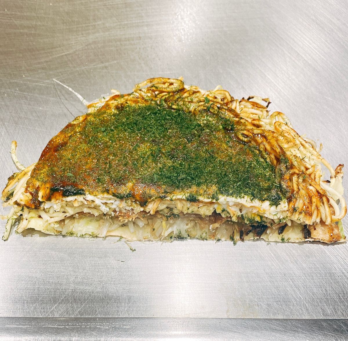 八昌の牡蠣バター、肉そば
汁なし坦々麺