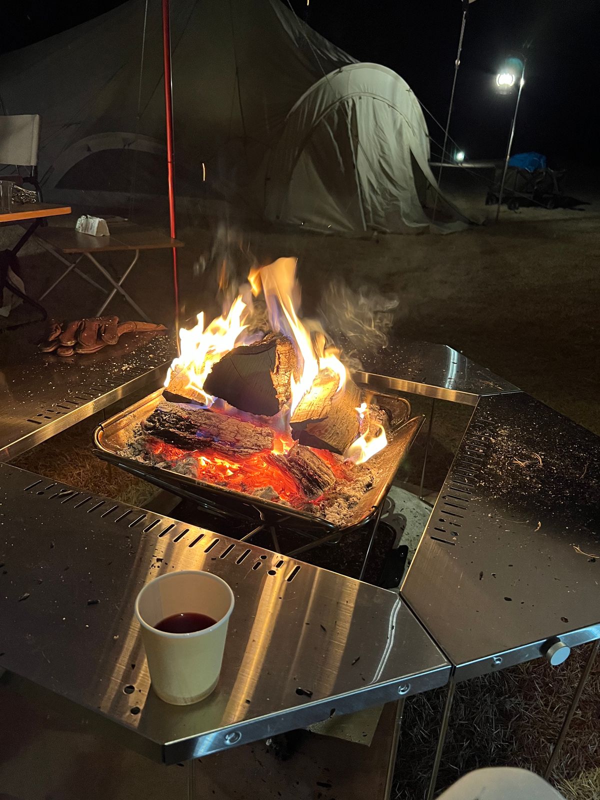 夕食のBBQ
かなりボリューミーです
子供たちは焼きおにぎりやハンバーグ、...