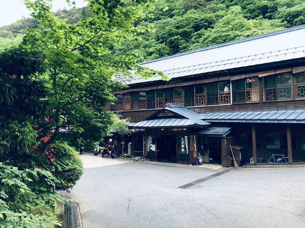 龍泉洞から浄土ヶ浜に駆け足で移動して、花巻のやぶ屋さんではわんこそばチャレ...