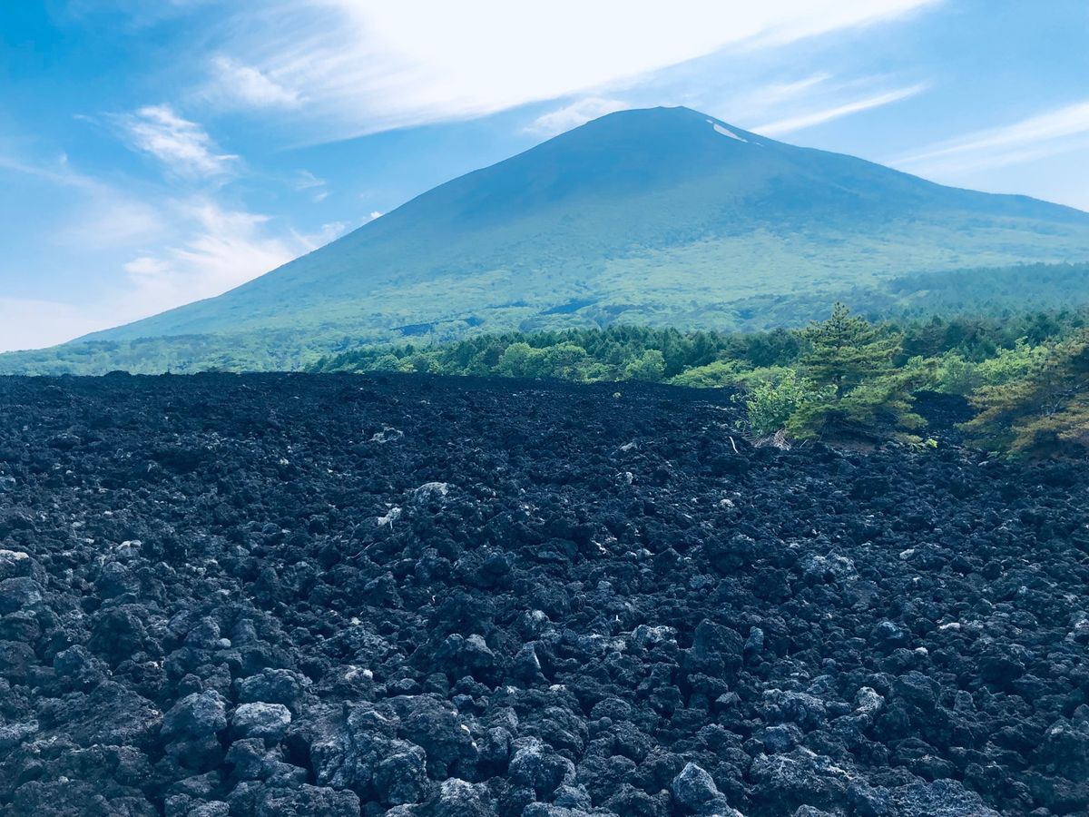 念願のドラゴンアイは少し欠けてたけど何とか見られた。旧松尾鉱山の廃墟をチラ...