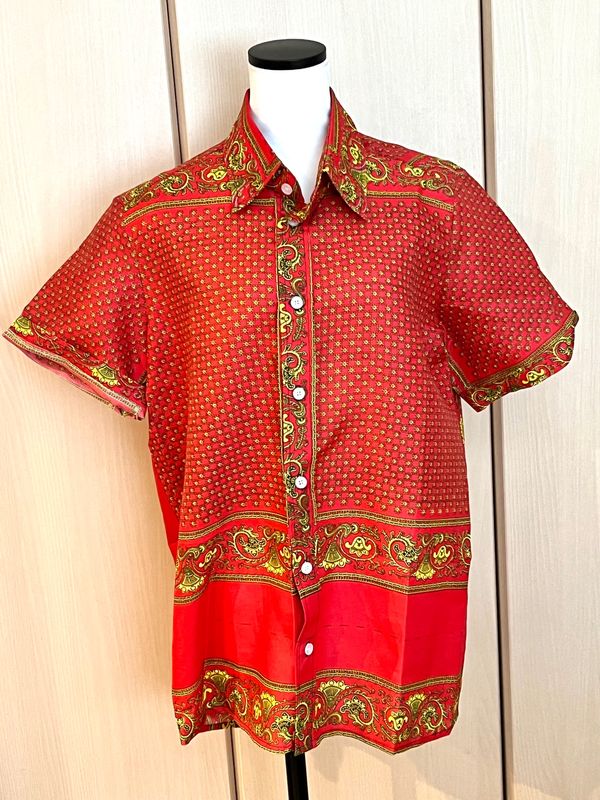 メキシコ・メキシコシティ「帰国後待機がなくなったのでついに海外旅行再開🙌」の写真：Incendiariasの通りを挟んで向...