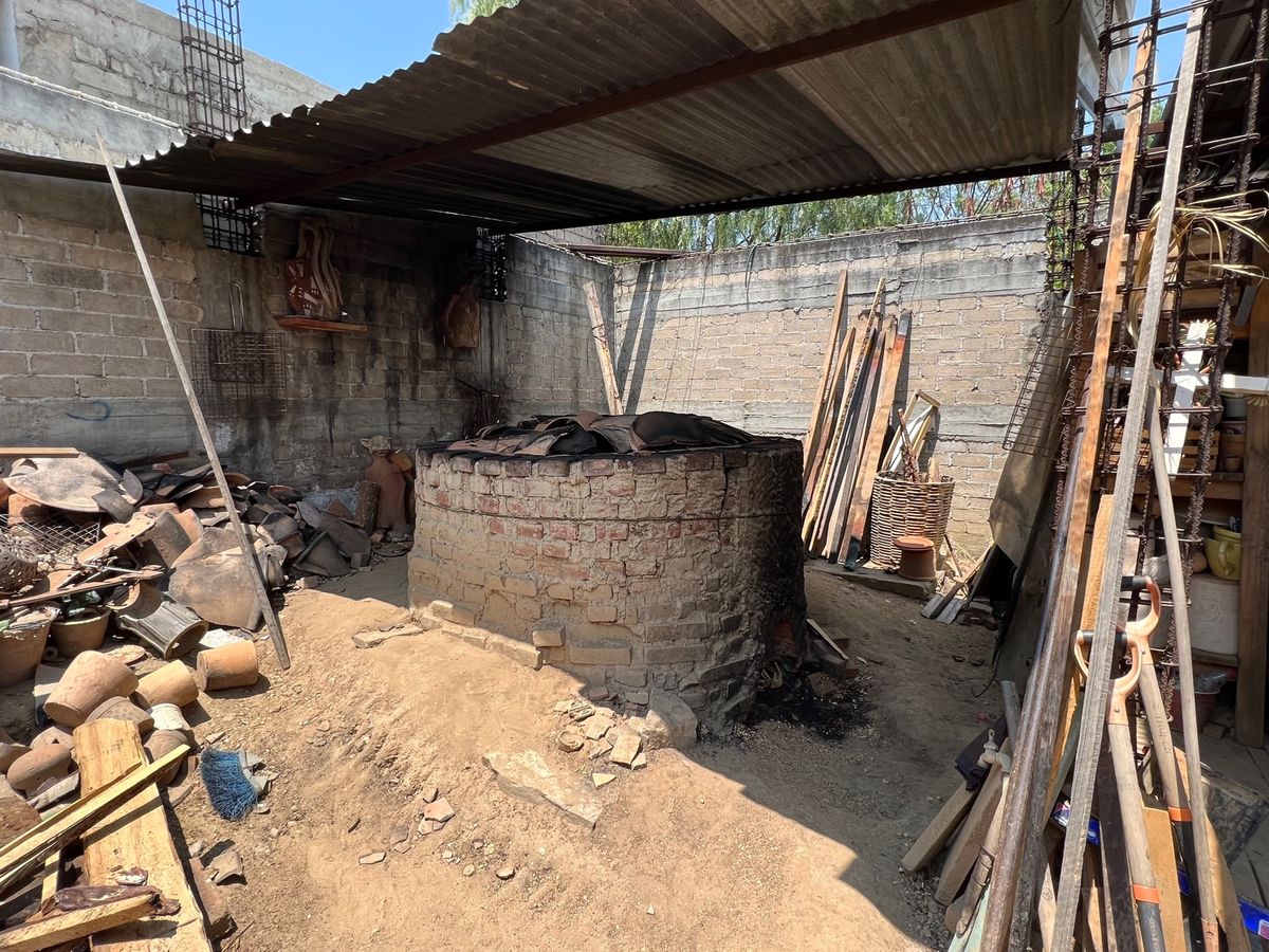 この日もホテルのオーナーさんとタクシーのおっちゃん（フェリシアーノさん）が...