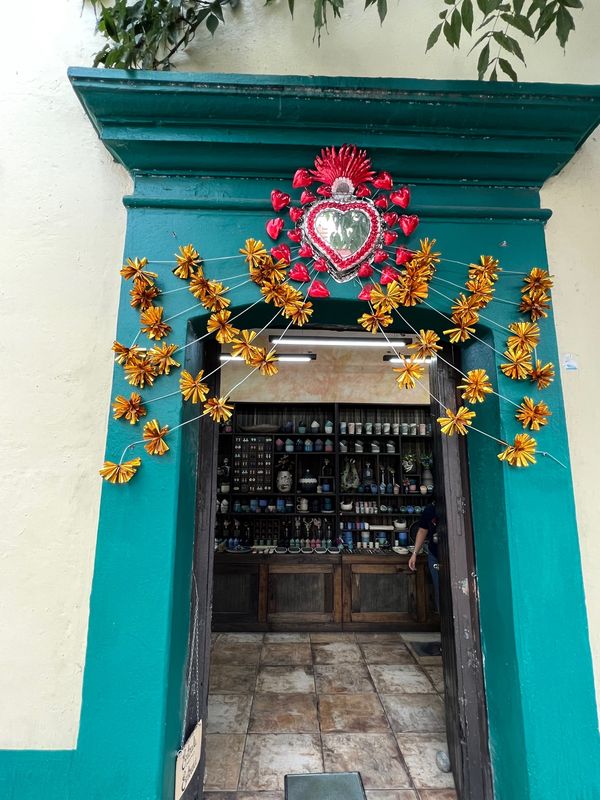 メキシコ・メキシコシティ「帰国後待機がなくなったのでついに海外旅行再開🙌」の写真：Cerámica Cuarto Susp...