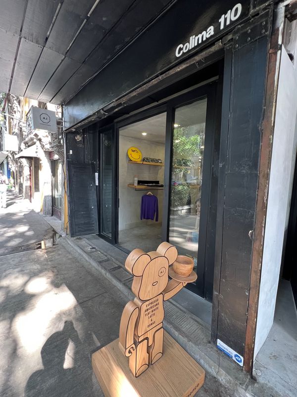 メキシコ・メキシコシティ「帰国後待機がなくなったのでついに海外旅行再開🙌」の写真：Artificial intellige...