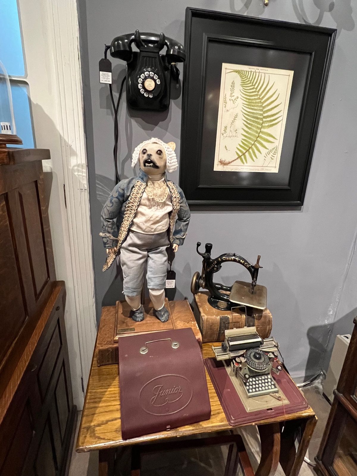 Viriathus Antigüedades & Vintage

めちゃ...