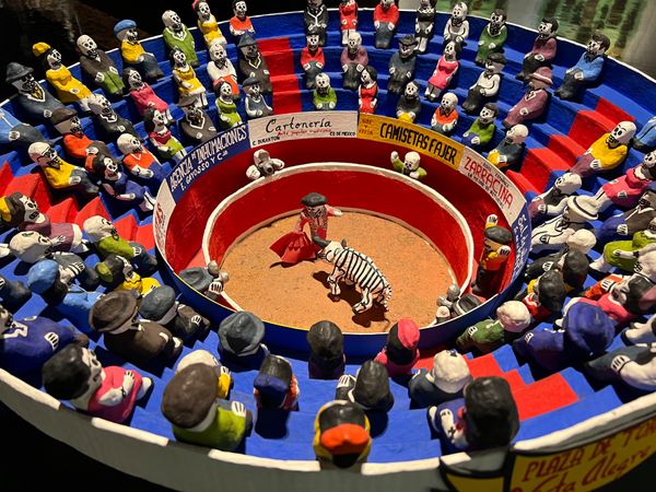 メキシコ・メキシコシティ「帰国後待機がなくなったのでついに海外旅行再開🙌」の写真：民芸品博物館

メキシコらしい人形たち
...