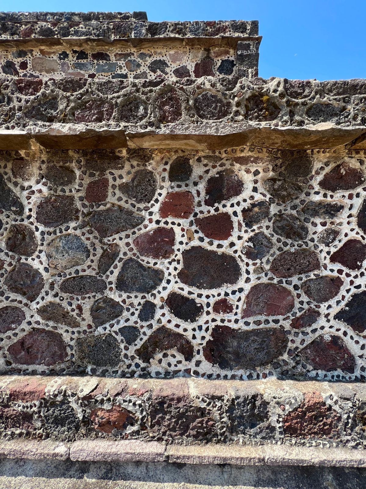 色んな不安があったけど無事遺跡に到着

まずは月の広場へ🚶‍♀️

この特...