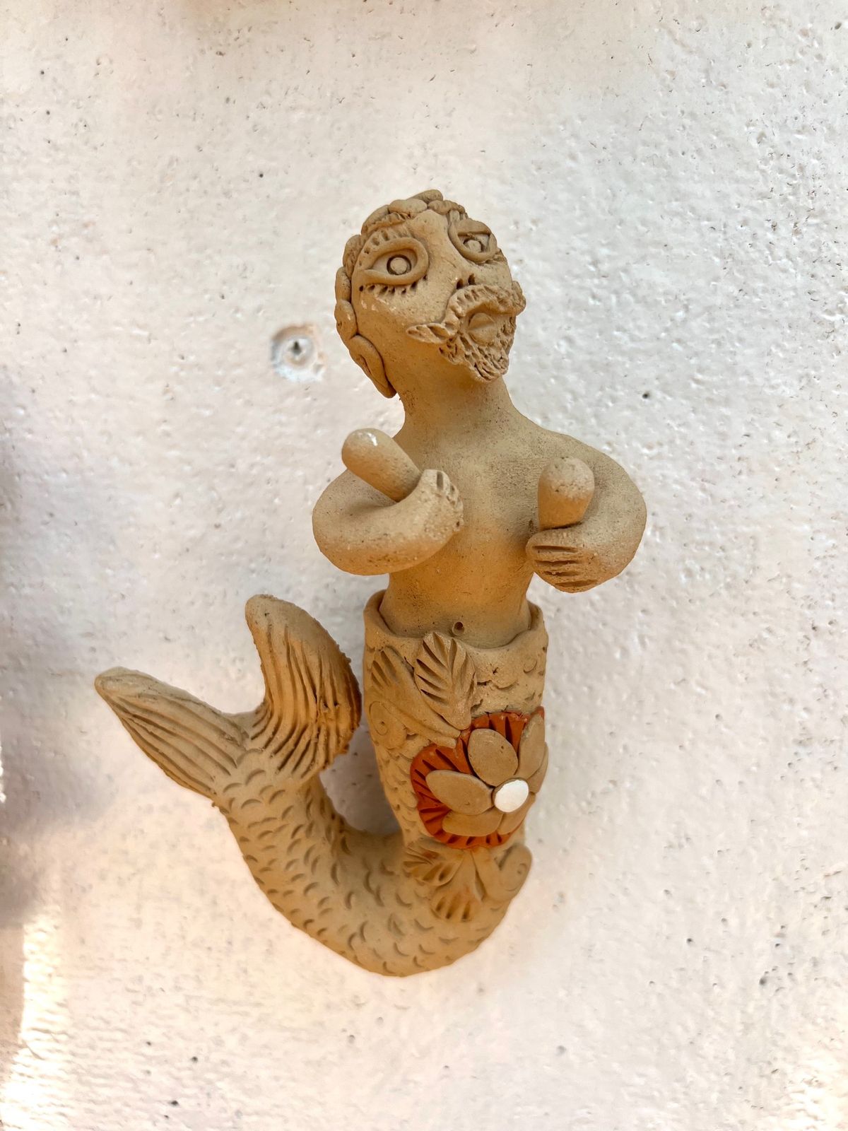 この工房のおっちゃんの作品は
結構個性的なデザインのものが多くて
好き嫌い...