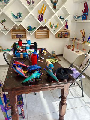 Casa de la Iguana Tienda de Alebrijes...